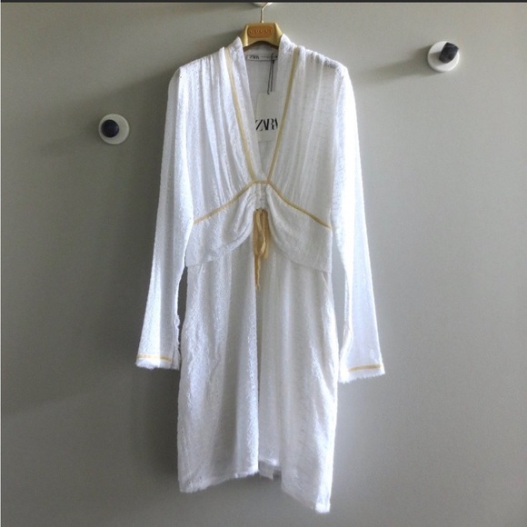 NWT ZARA LIMITED EDITION DRESS WI
CUTWORK EMBROIDERY WHITE $119 - Picture 3 of 10